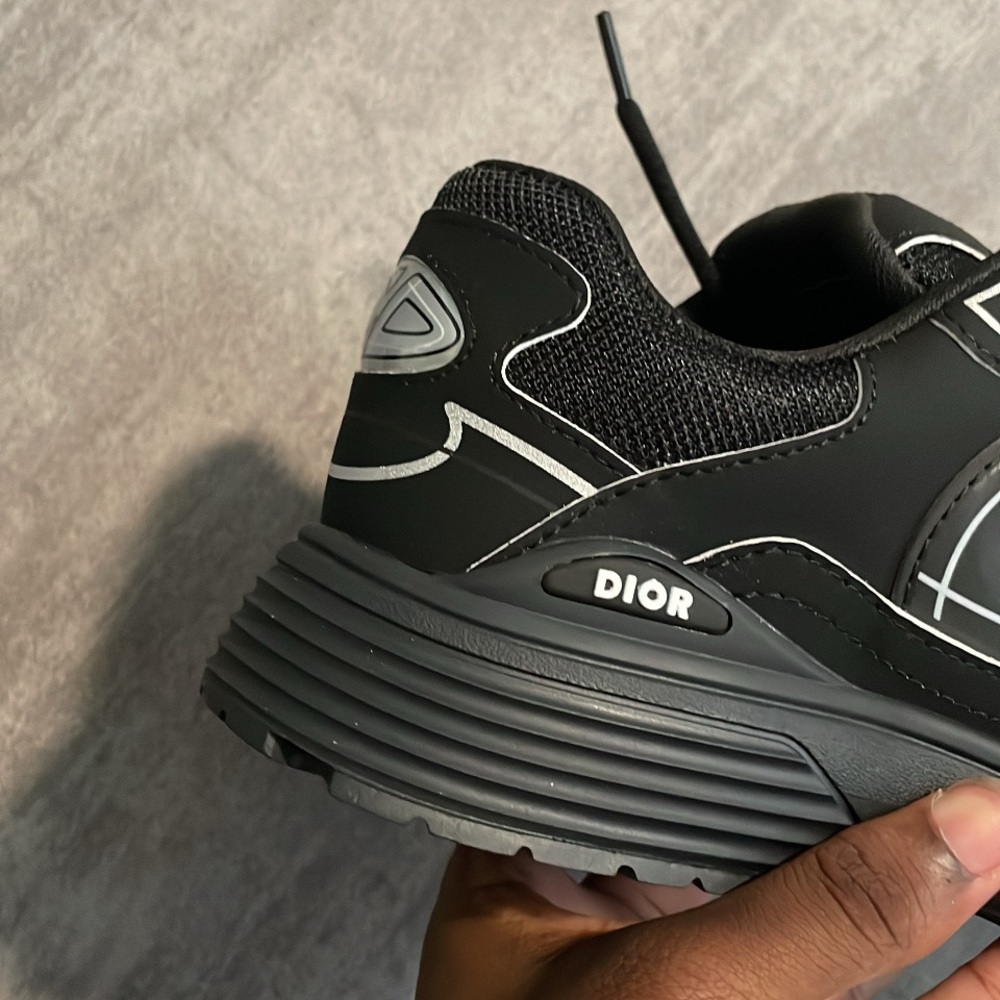 B30 size 10 in men’s . - Picture 10 of 14